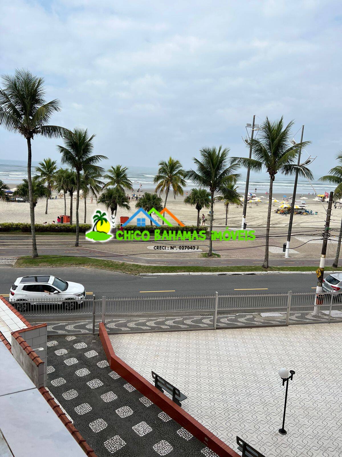 Apto 01 dormitório com vista permanente para o mar - Ocian Bom Acabamento